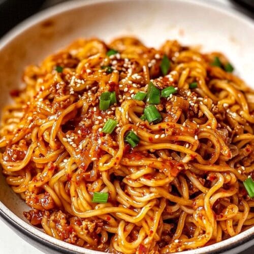 Spicy Korean Gochujang Noodles