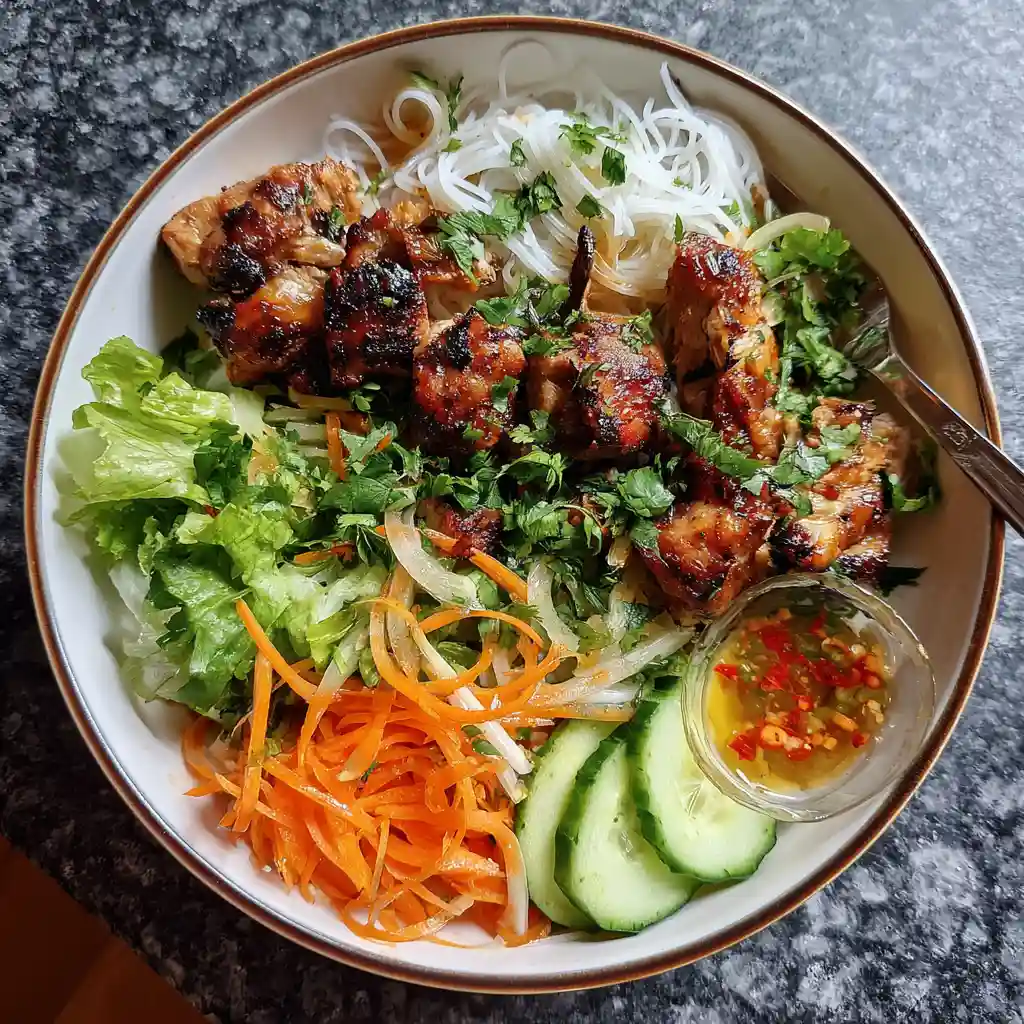 Vietnamese Noodles with Lemongrass Chicken